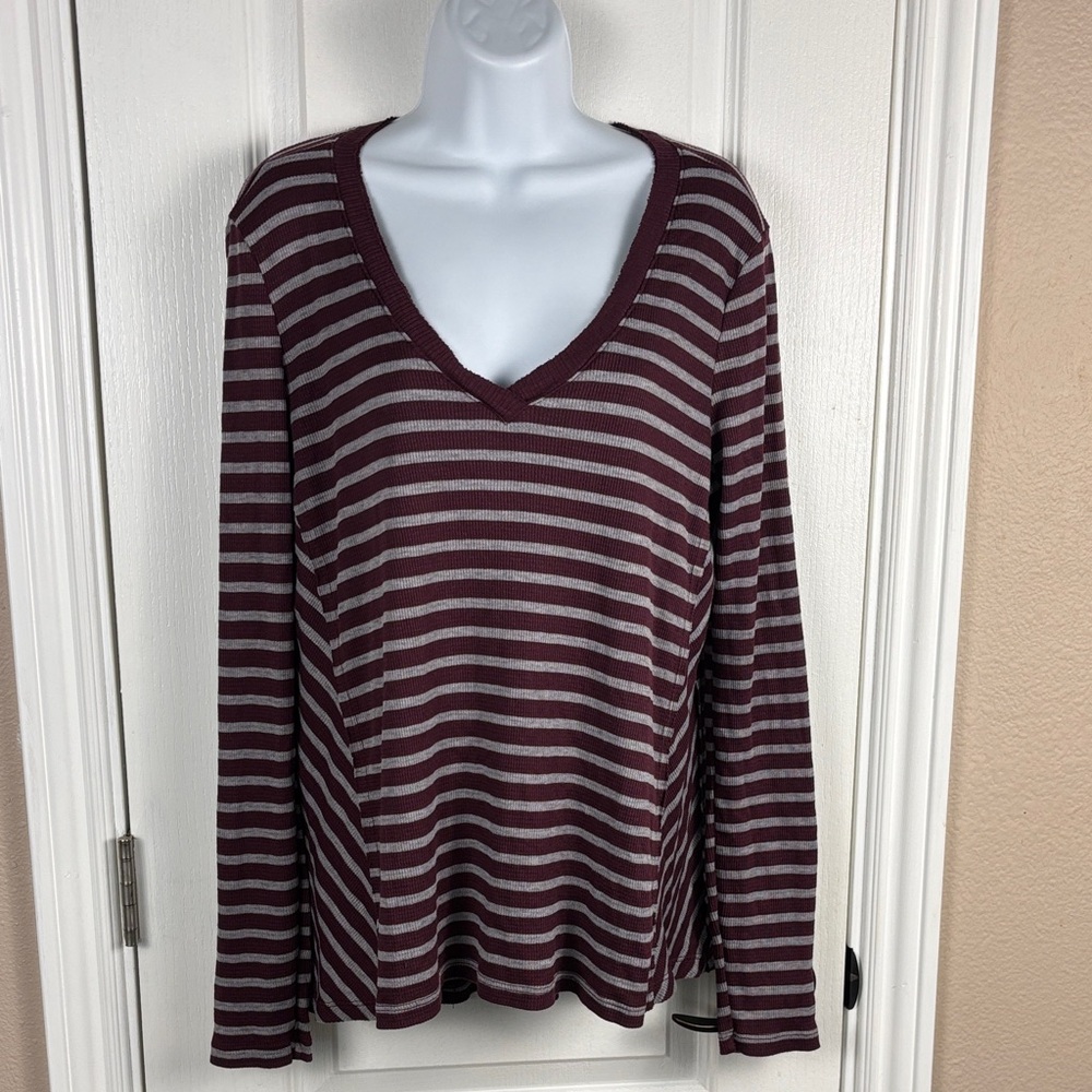 Michael Stars Women's‎ Striped Long Sleeve V-Neck Thermal Top Size M NWT